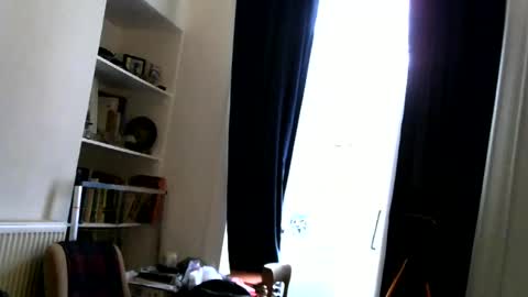 handz2 online show from December 13, 2024, 11:45 am