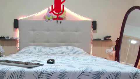 Snapshot of hane40 chatting on October 12, 2025, 11:48 pm hane40 online show from October 12, 2025, 11:48 pm