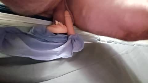 hanes1711 online show from October 19, 2025, 2:07 pm