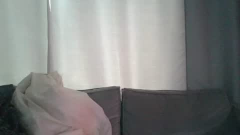 hank0009 online show from June 6, 2026, 8:08 am