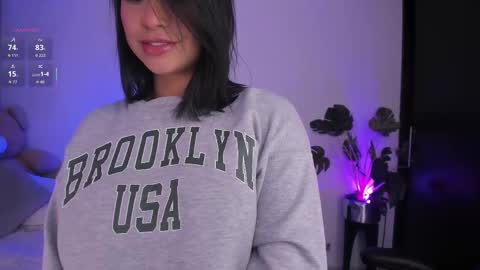 Snapshot of hanna_1sweet chatting on October 19, 2025, 9:59 pm hanna online show from October 19, 2025, 9:59 pm