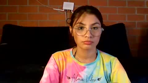 Snapshot of hanna_beily chatting on February 4, 2025, 9:20 pm hanna online show from February 4, 2025, 9:20 pm