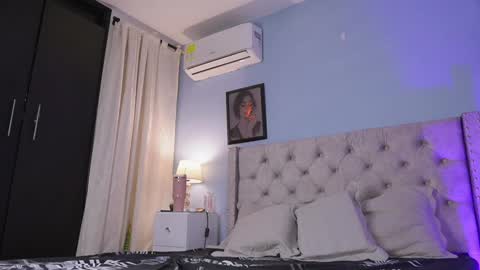 HANNA  online show from January 30, 2025, 6:54 pm