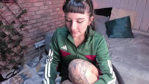 Hanna clark online show from May 11, 2026, 2:45 pm