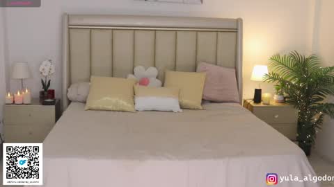 hanna_costtello online show from March 3, 2025, 3:41 am