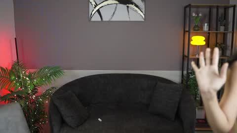 hanna_costtello online show from March 20, 2026, 5:12 am