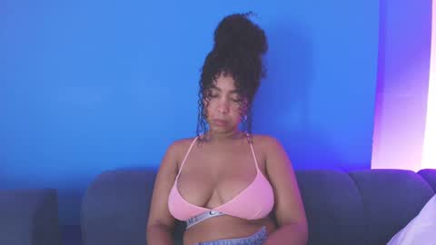 Hanna online show from October 31, 2025, 11:00 am