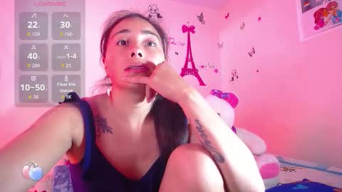 Snapshot of hanna_girl21 chatting on November 13, 2025, 7:02 pm HANNA online show from November 13, 2025, 7:02 pm