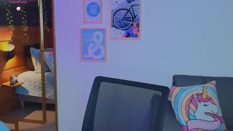 Hanna online show from January 6, 2026, 7:28 pm