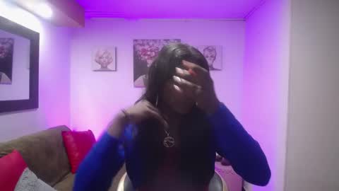 hanna_lamber online show from September 20, 2025, 10:38 am