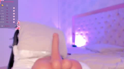 Snapshot of hanna_lee02 chatting on January 9, 2025, 4:28 pm Hanna Lee online show from January 9, 2025, 4:28 pm