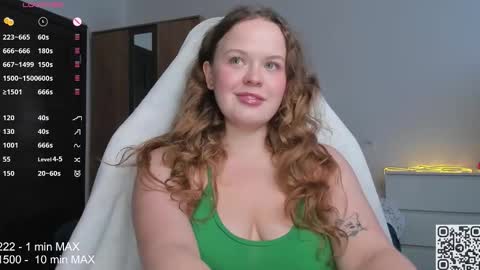 hanna montanas online show from September 18, 2025, 10:28 am