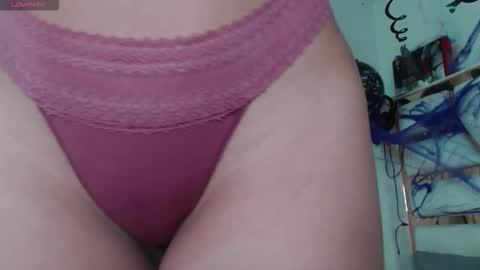 hanna_plum online show from October 23, 2025, 3:44 pm