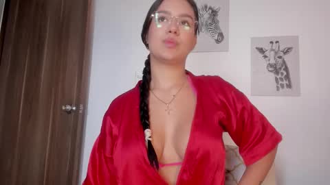 HANNA online show from November 6, 2025, 6:09 pm