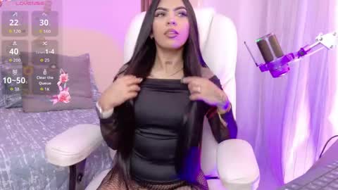 Hanna  online show from April 15, 2026, 8:09 pm