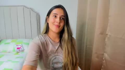 Hanna online show from September 22, 2025, 11:29 pm