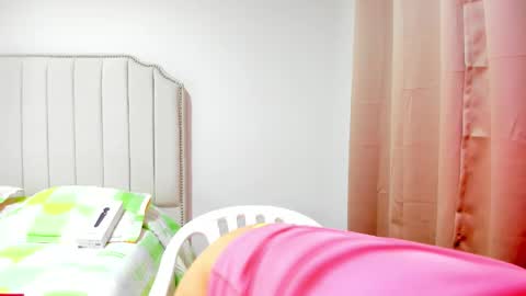 Hanna online show from September 25, 2025, 10:35 pm