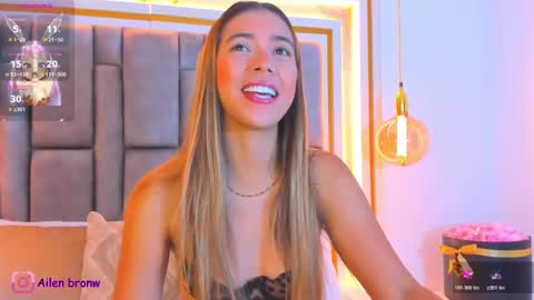 Snapshot of hannabronw chatting on October 24, 2025, 10:17 pm Eliana online show from October 24, 2025, 10:17 pm