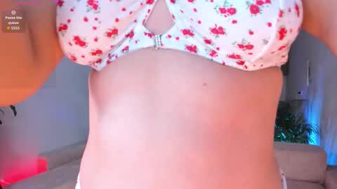 Hannah online show from November 7, 2025, 3:06 am