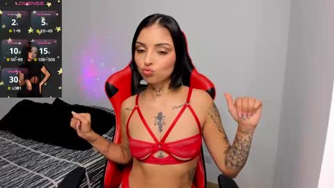 Hannah Milton online show from May 26, 2026, 7:43 pm