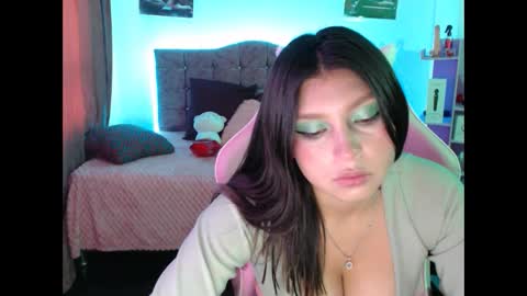 hannah_swet online show from March 7, 2025, 10:21 pm
