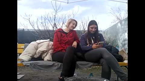 Snapshot of hannah_wildd chatting on January 30, 2025, 9:57 am Rose online show from January 30, 2025, 9:57 am