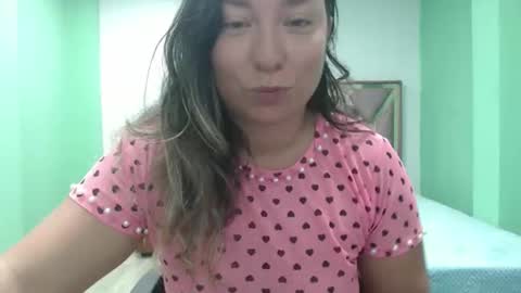 Snapshot of hannahevans2 chatting on May 25, 2026, 12:11 pm hannahevans2 online show from May 25, 2026, 12:11 pm