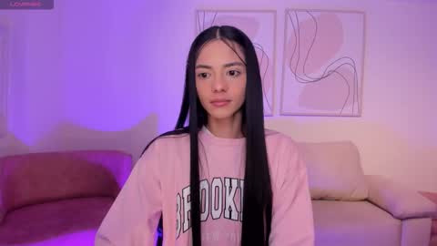 Snapshot of hannahjamesx chatting on February 22, 2026, 11:42 am HANNAH J online show from February 22, 2026, 11:42 am