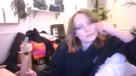 Hannah online show from April 6, 2026, 8:54 pm