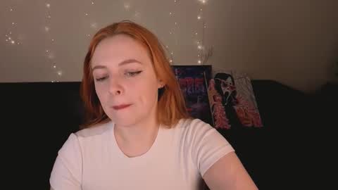 Snapshot of hannamelon_ chatting on February 6, 2026, 7:23 am Hanna first stream on feb 5 11pm UTC3 online show from February 6, 2026, 7:23 am