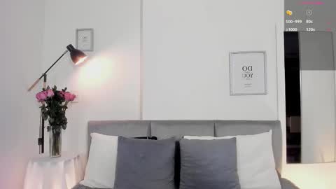 Hanna Os online show from November 21, 2025, 10:47 am