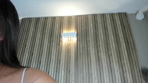 HannaPaola online show from December 19, 2025, 10:28 pm