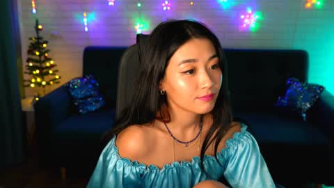 hannarosie online show from December 22, 2024, 4:27 pm