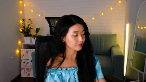 hannarosie online show from September 23, 2025, 6:44 pm