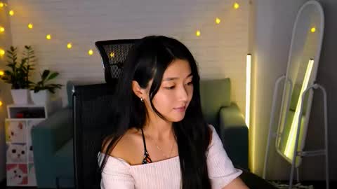 hannarosie online show from September 27, 2025, 6:57 pm