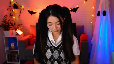 hannarosie online show from October 22, 2025, 6:40 pm