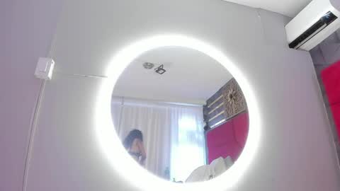 Snapshot of hanny_bliss chatting on April 25, 2026, 1:41 pm Hanny online show from April 25, 2026, 1:41 pm