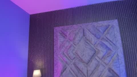 hannyk_ online show from February 19, 2026, 11:39 am