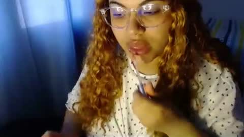 Snapshot of hannykooper chatting on February 2, 2026, 3:22 pm hannykooper online show from February 2, 2026, 3:22 pm