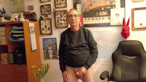 charly online show from February 13, 2025, 10:11 pm