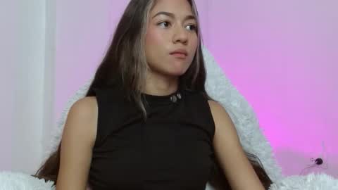 Snapshot of hantonella chatting on November 13, 2025, 8:30 pm Anto online show from November 13, 2025, 8:30 pm