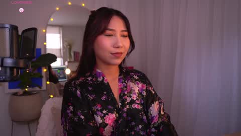 Mizi online show from December 29, 2024, 3:57 pm