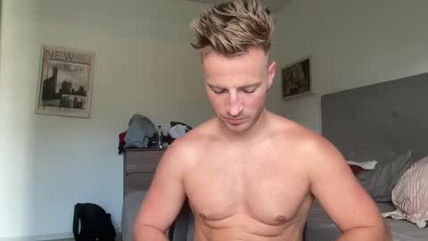 hanzlagerfelt online show from September 14, 2025, 5:23 pm