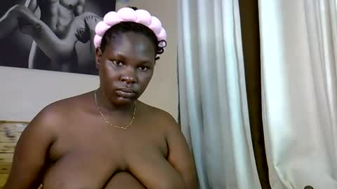 happy_berries online show from March 17, 2026, 12:15 am