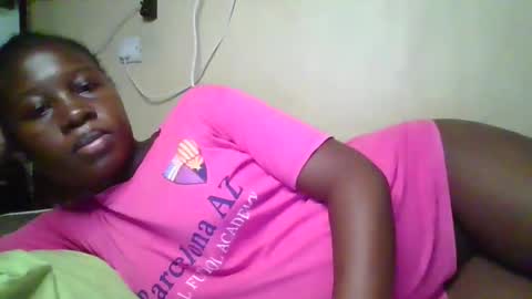 happy_dimple online show from October 26, 2025, 8:37 pm