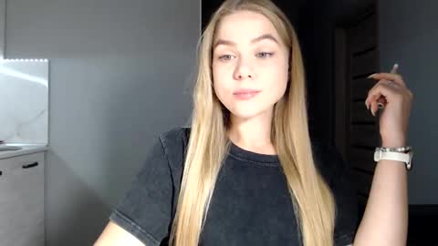 Snapshot of happy_fox_ chatting on October 13, 2025, 7:36 pm happy_fox_ online show from October 13, 2025, 7:36 pm