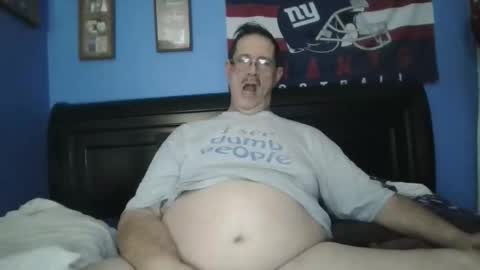 Snapshot of happyhappy4 chatting on February 15, 2026, 6:21 am happyhappy4 online show from February 15, 2026, 6:21 am