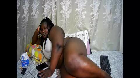 happysonia online show from September 20, 2025, 9:27 pm