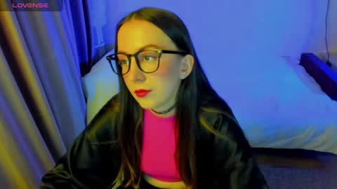 Stephanie online show from May 1, 2026, 8:46 pm