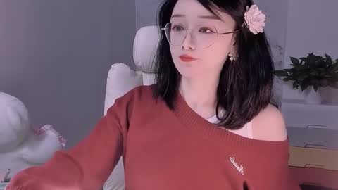 Snapshot of happysweetie168 chatting on January 21, 2025, 12:39 pm Daisy online show from January 21, 2025, 12:39 pm